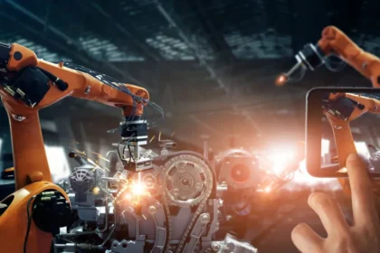Five Tips for Choosing the Right AMR to Improve Worker Productivity