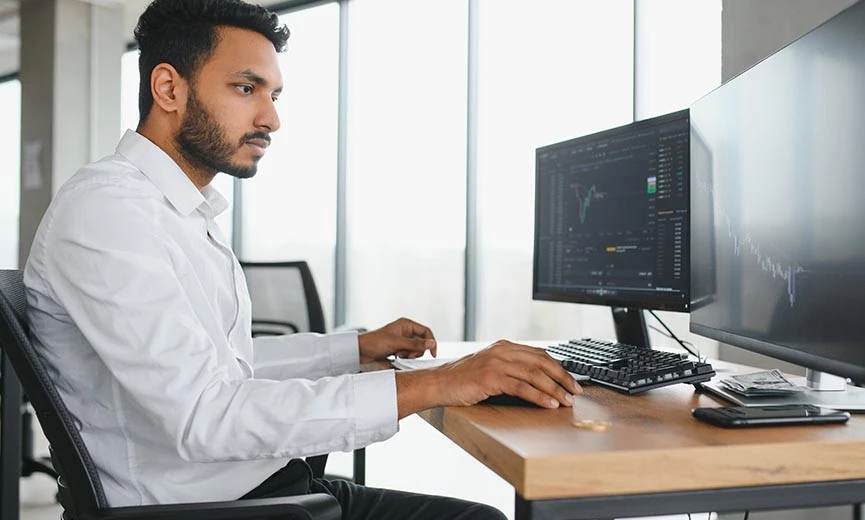 Equity Compensation Guide: What Is Equity Compensation & Should You Offer It?