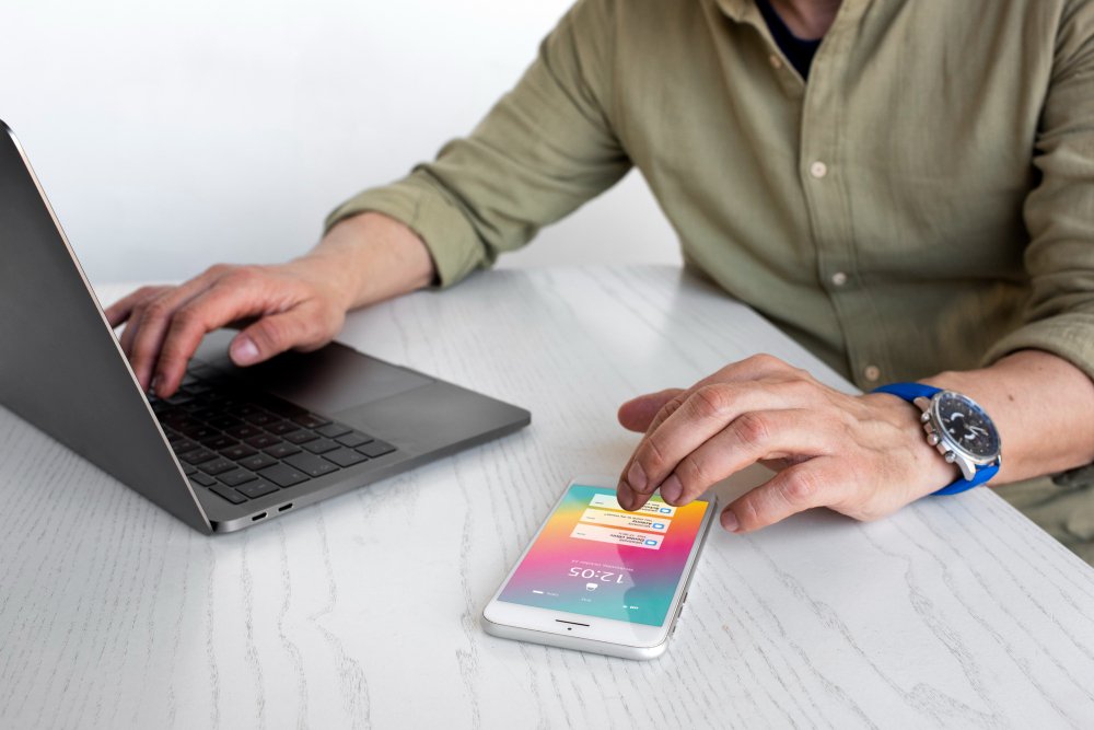 Cross-Platform Applications Expand User Accessibility